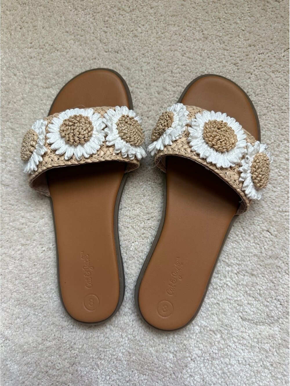Girls sandals